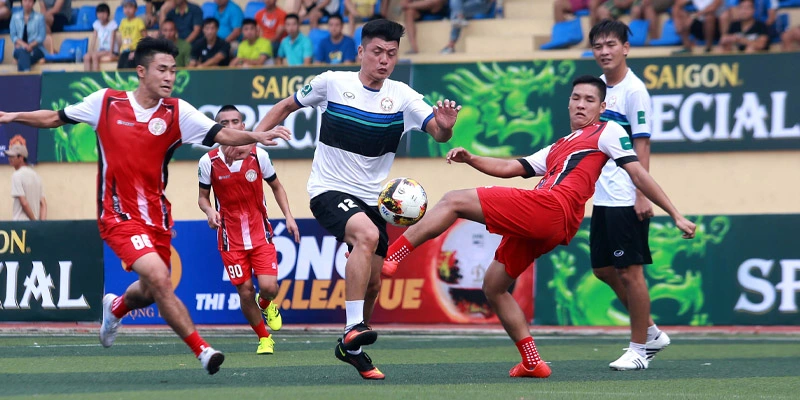 Đá phủi là gì trong không khí sôi động HPL