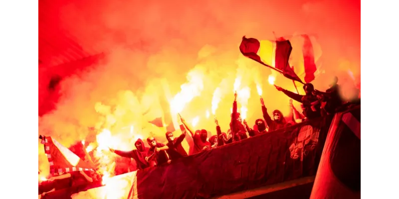 Tác động văn hóa của hooligan là gì